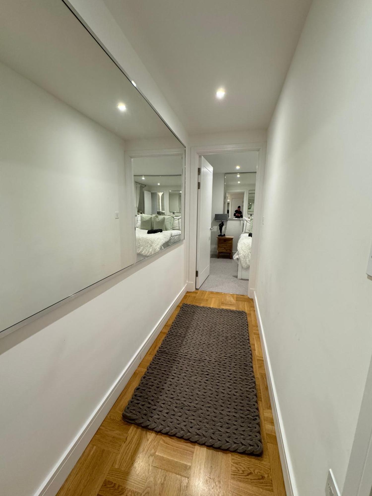 High Deluxe Standard Flat For 6 People In The Heart Of