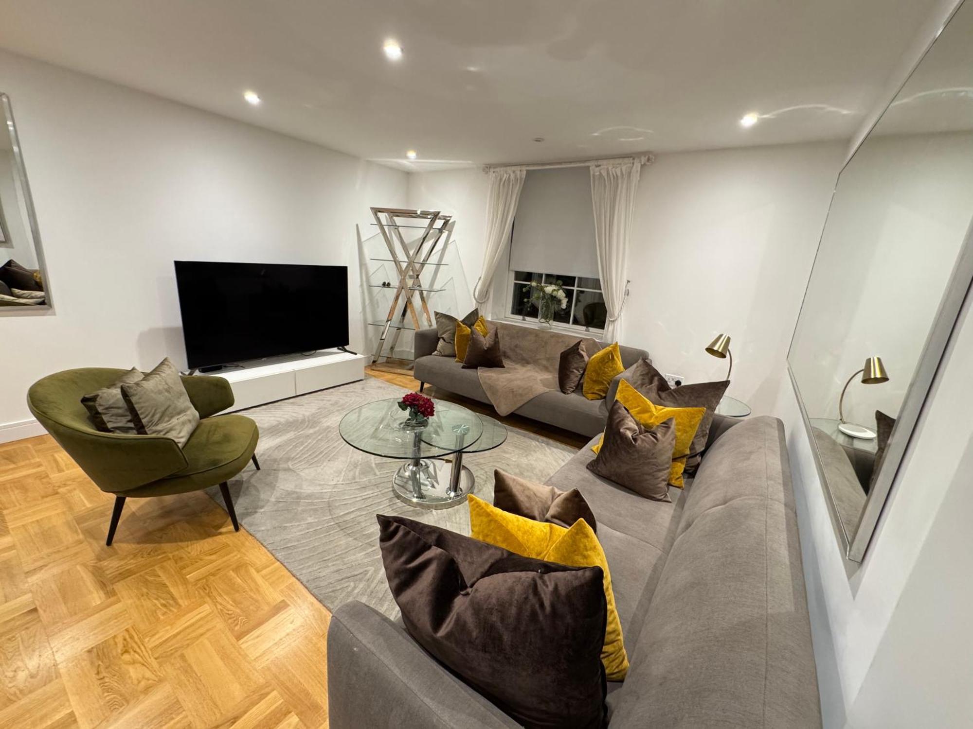 High Deluxe Standard Flat For 6 People In The Heart Of * Londra