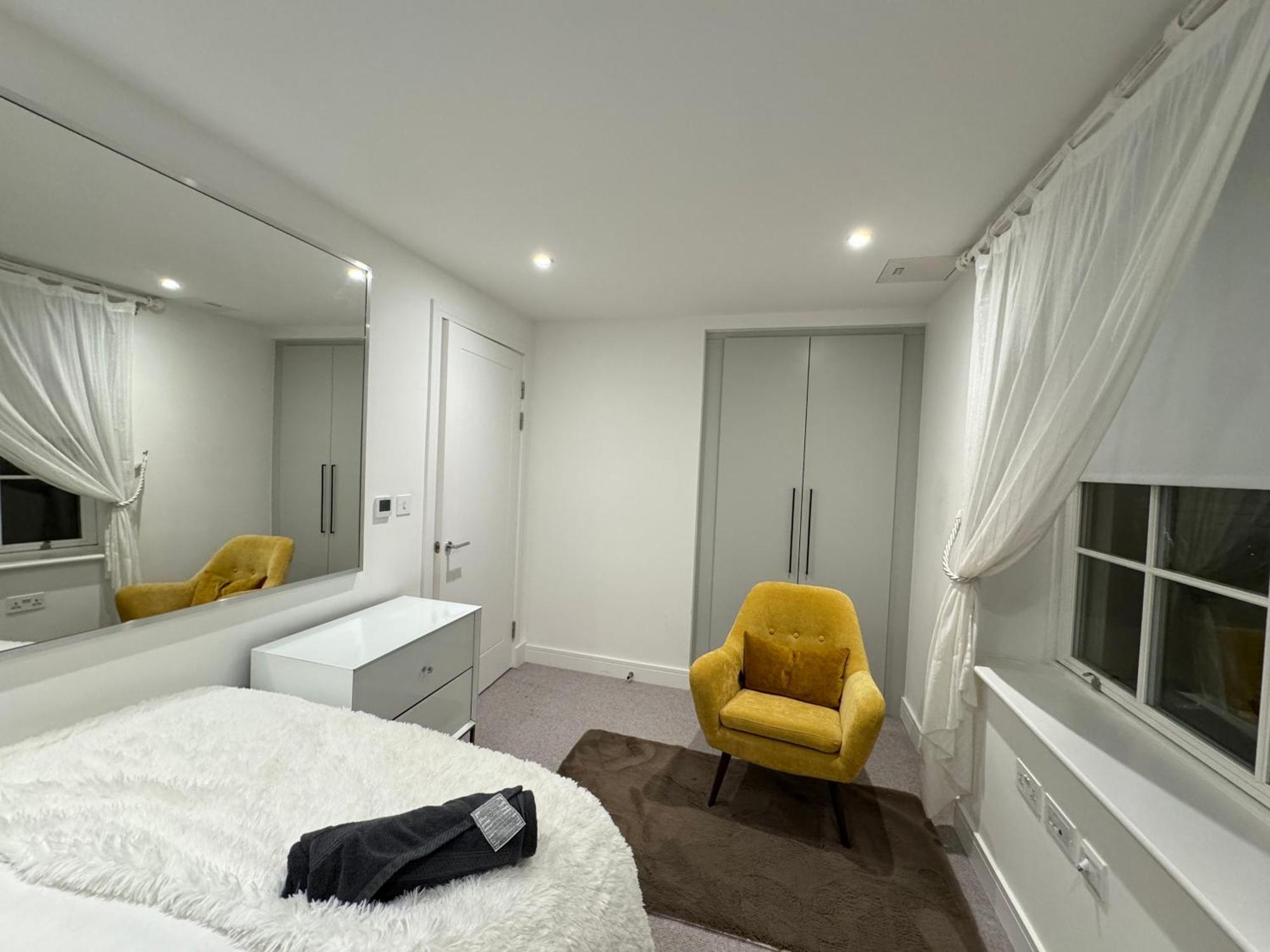 High Deluxe Standard Flat For 6 People In The Heart Of Appartamento Londra
